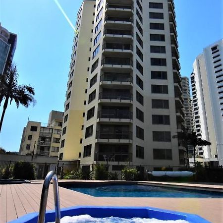 Surfers Holiday Apartments Guldkusten Exteriör bild