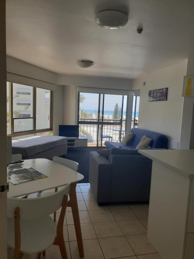 Surfers Holiday Apartments Guldkusten Exteriör bild